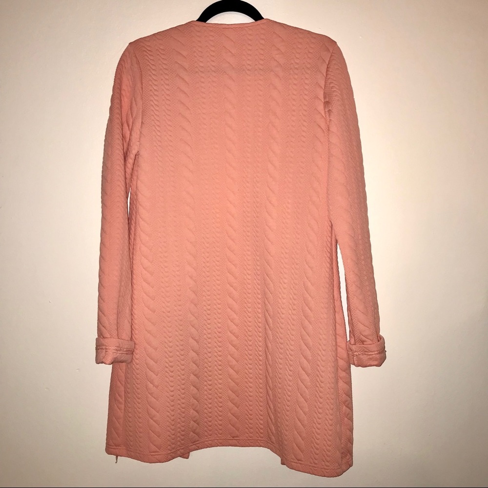 Cardigan - Picture 2 of 6